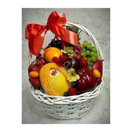 Подарочная корзина с фруктами арт. 1445553636