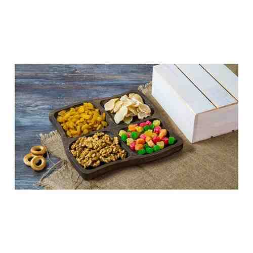 Подарочный набор с цукатами, орехами и сухофруктами 